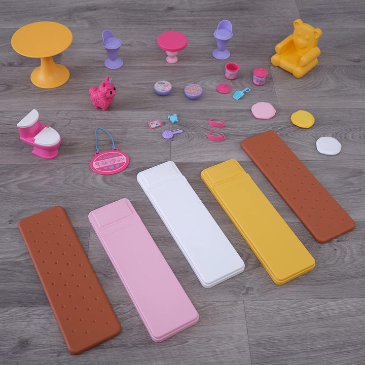 Casă de păpuși din lemn Kidkraft Candy Castle cu mobilier și accesorii, casă cu figurină Llama Unicorn, lift pentru tort de înghețată și scaun de cauciuc pentru păpuși, jucărie pentru copii de la 3 ani, 20242