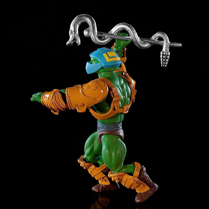 MASTERS of the UNIVERSE Action Figures - Colecție cu He-Man și Skeletor, 14 cm, 16 articulații, ambalaj retro, broșură mini-comic, pentru colecționari și copii de la 6 ani, HKM77