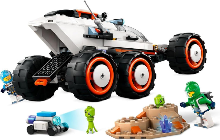 LEGO City Space Rover cu extratereștri, set de mașină cu figurine robot și extratereștri, cadou de ziua de naștere pentru băieți și fete de la 6 ani, cu 2 minifigurine și un set de planete 60431