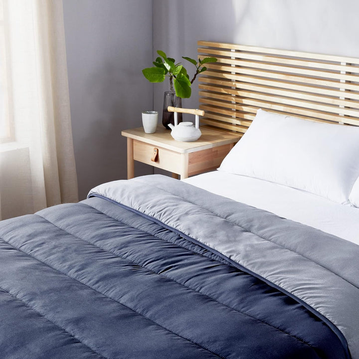 Pikolin Home - Plapumă reversibilă 300 G - Umplutură nordică bicoloră - Pentru pat 90 - confortabilă, caldă, respirabilă, albastru marin, 135 X 200 cm