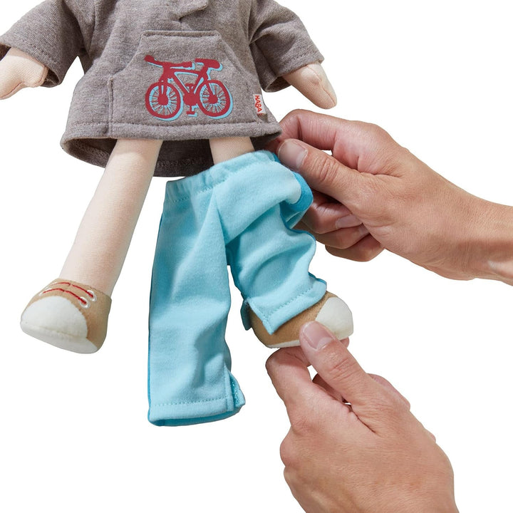 HABA 306528 - Păpușă Lian - Păpușă de pluș pentru copii de la 18 luni pentru joacă și îmbrățișare din materiale moi - Dimensiune: 30 cm