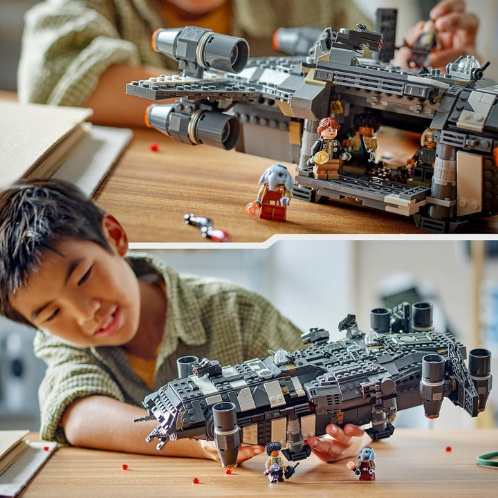 LEGO Star Wars: Skeleton Crew Onyx Cinder, navă stelară de jucărie de construit și colecționat pentru băieți și fete cu 5 personaje, idee de cadou pentru fanii de la 10 ani 75374
