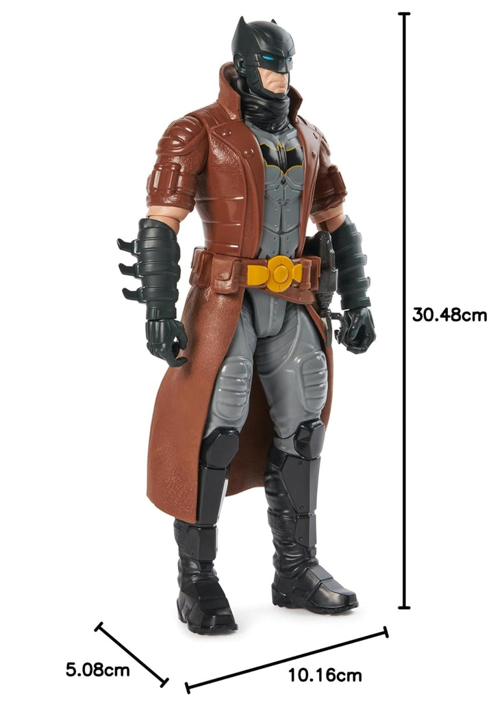 DC Comics, Batman Action Figure, 30 cm înălțime, complet mobil pentru aventuri captivante și cascadorii pline de acțiune, jucărie pentru copii de la 3 ani în sus
