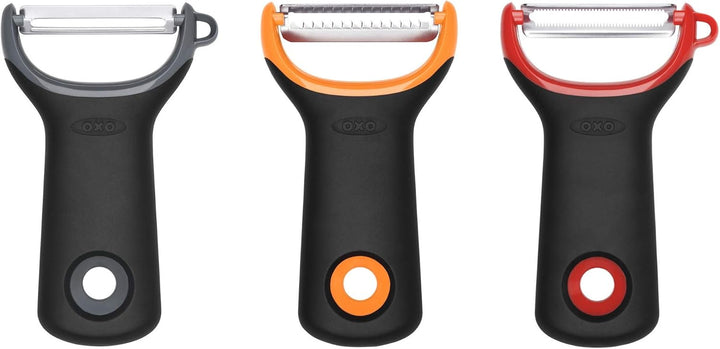 OXO Good Grips peeler cu funcție julienne, negru