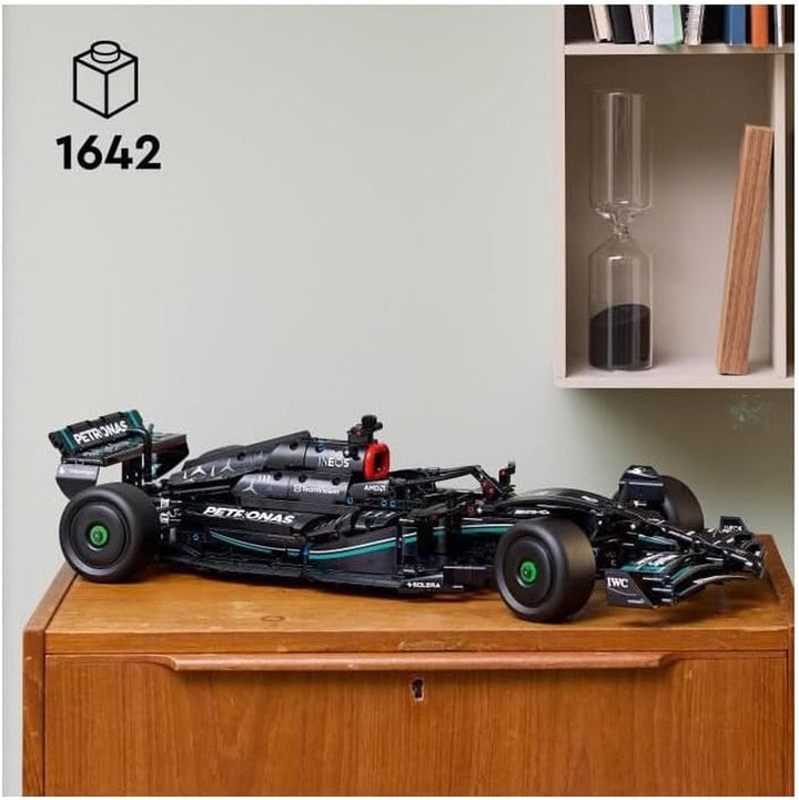 Set de performanță LEGO Technic Mercedes-Amg F1 W14 E pentru adulți, model de mașină de curse la scară, obiecte de colecție pentru casă sau birou, cadouri Formula 1 pentru bărbați, femei 42171