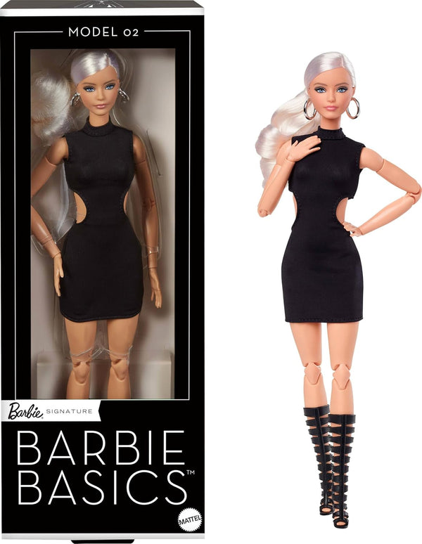 Barbie Basics Model 2, păpușă de colecție cu păr blond, rochie mini neagră și cizme gladiator, Universal Fit Fashion, corp mobil și cap interschimbabil, JBH71