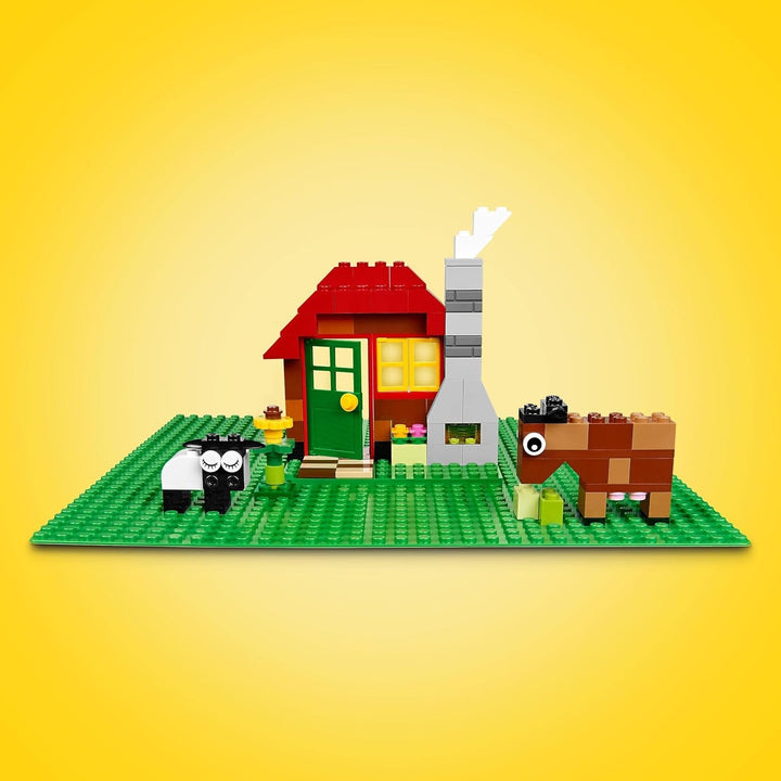 LEGO 11023 Placă de construcție clasică verde, placă de bază pătrată cu 32X32 adâncituri ca bază pentru construcții și pentru alte seturi LEGO