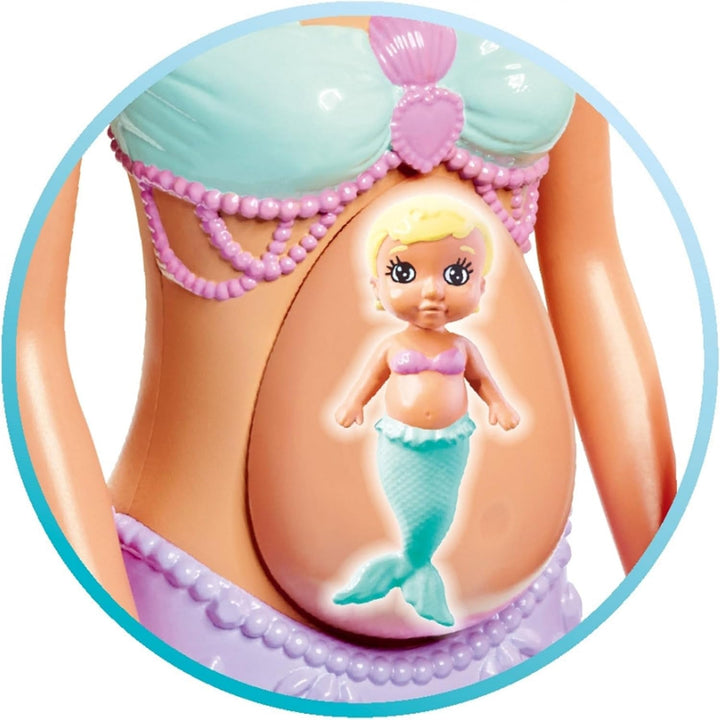 Simba 105733524 - Steffi Love Mermaid Family, păpușă ca sirenă însărcinată cu Kevin ca sirenă, cu pătuț pentru copil, 29cm păpuși dress-up, păpuși de joacă, pentru copii cu vârsta peste 3 ani