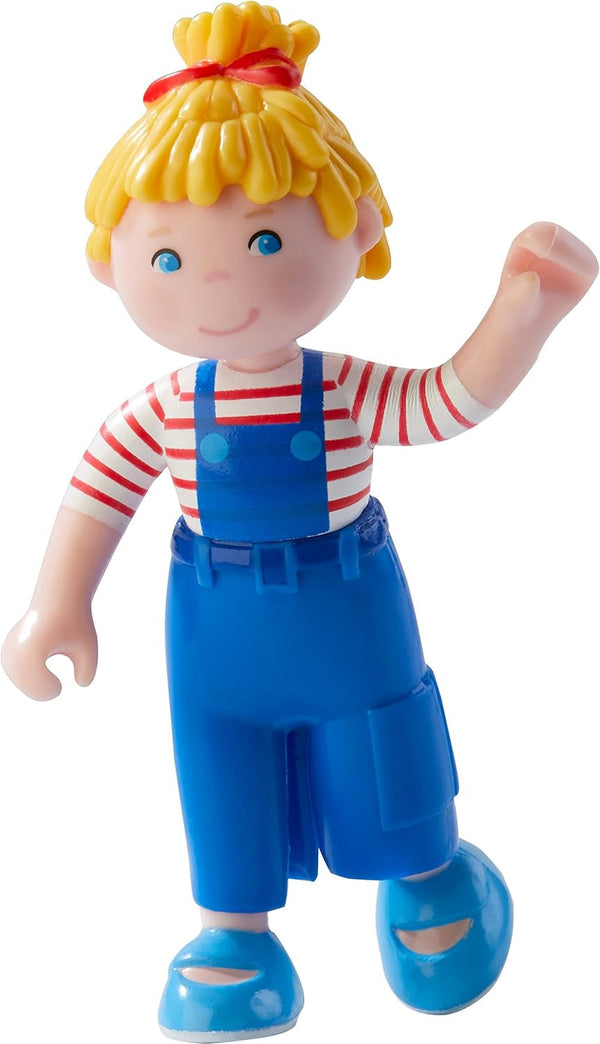 HABA 303672 - Little Friends - Conni | Mini păpușă drăguță de la 3 ani | Păpușă pliabilă durabilă din plastic pentru distracție de lungă durată în timpul jocului | Cadou pentru toți fanii Conni