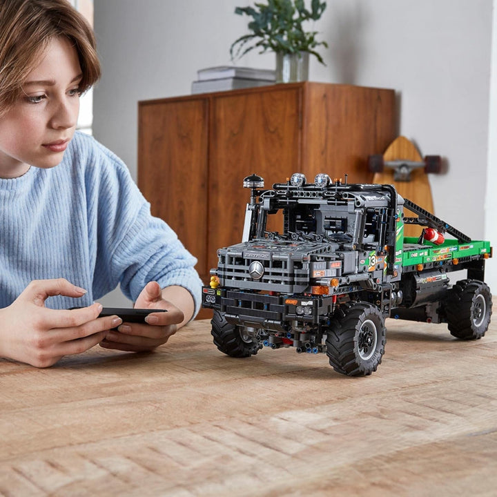 LEGO 42129 Technic 4X4 Mercedes-Benz Zetros Offroad Truck, mașină controlată de la distanță, jucărie camion controlată prin aplicație, idee de cadou pentru adulți și copii, bărbați și femei