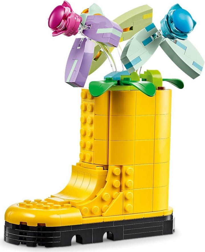 LEGO Creator 3In1 Set de stropitoare cu flori, decorare cameră copii, construiește o stropitoare cu buchet de flori, cizme de cauciuc sau 2 păsări de jucărie, cadou creativ pentru fete și băieți de la 8 ani 31149