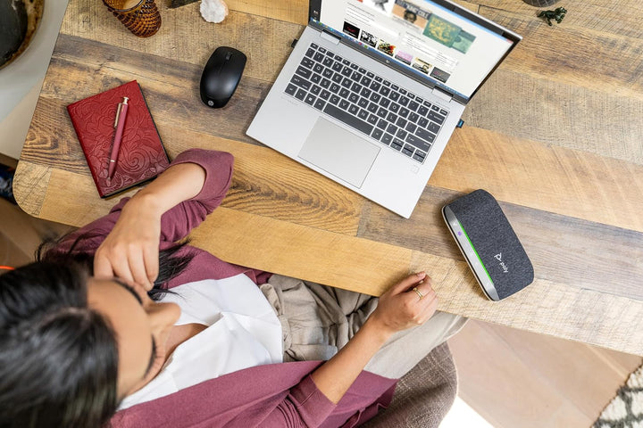 Poly Sync 20+ Personal, portabil Difuzor Bluetooth pentru conferințe (Plantronics) - Anulare ecou/zgomot - Adaptor Bluetooth Usb-C, compatibil: Teams (certificat), Zoom, PC, Mac, telefon mobil