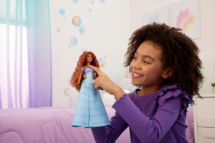 Mattel Disney Princess Ariel Doll, Inspirată de filmul Mica Sirenă, Transformare: Jucărie om-sirenă, Mobil, Cadouri Disney, Jucării de la 3 ani, HLX13