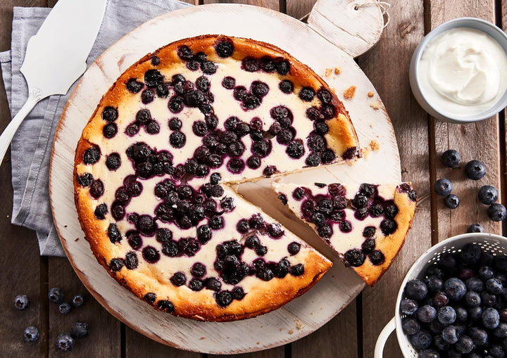 RUF Käsekuchen Backmischung, Cheesecake Mit Knusprigem Streuselteig, Super Cremiger Kuchen Mit Echter Bourbon-Vanille, Einfache Zubereitung, 1 X 570G