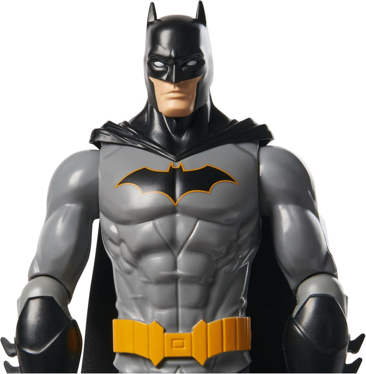 Batman S1 figurină de acțiune, 30 cm înălțime, Complet mobilă Pentru aventuri captivante și cascadorii pline de acțiune, Jucărie pentru copii cu vârsta de 4 ani și peste, Design original de benzi desenate
