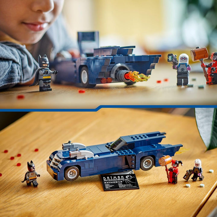 LEGO DC Batman: Batman în Batmobil vs. Harley Quinn și Mr Freeze, mașină de jucărie din seria animată pentru copii, cadou pentru băieți și fete de la 8 ani 76274