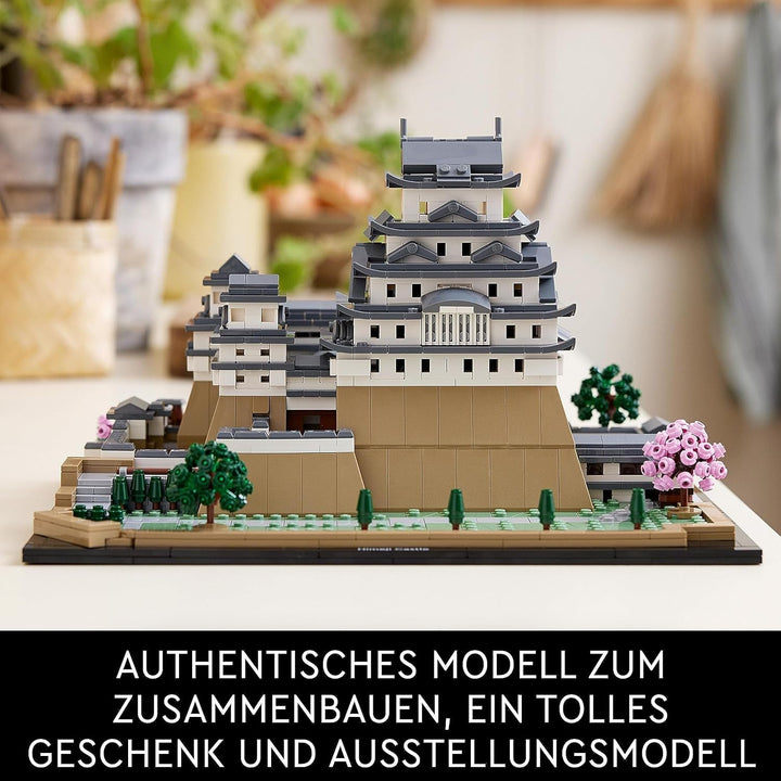 Castelul LEGO Architecture Himeji, Kit model pentru adulți, Colecția Landmark, Set pentru fanii grădinăritului creativ și ai culturii japoneze, cu copac cu flori de cireș, cadou pentru el și ea 21060
